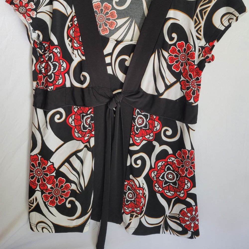 Julies Closet cute top - Picture 2 of 2